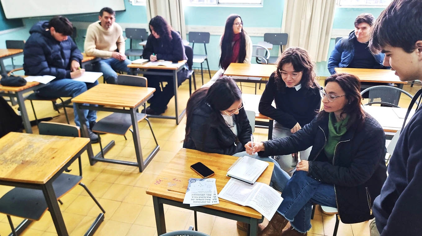 Exolímpicos iniciaron en Paysandú una gira nacional para acercar la matemática al interior