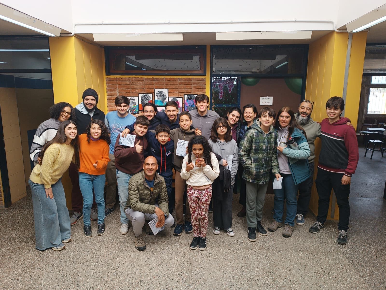Participantes y equipo de una jornada de matemática de FONMAT